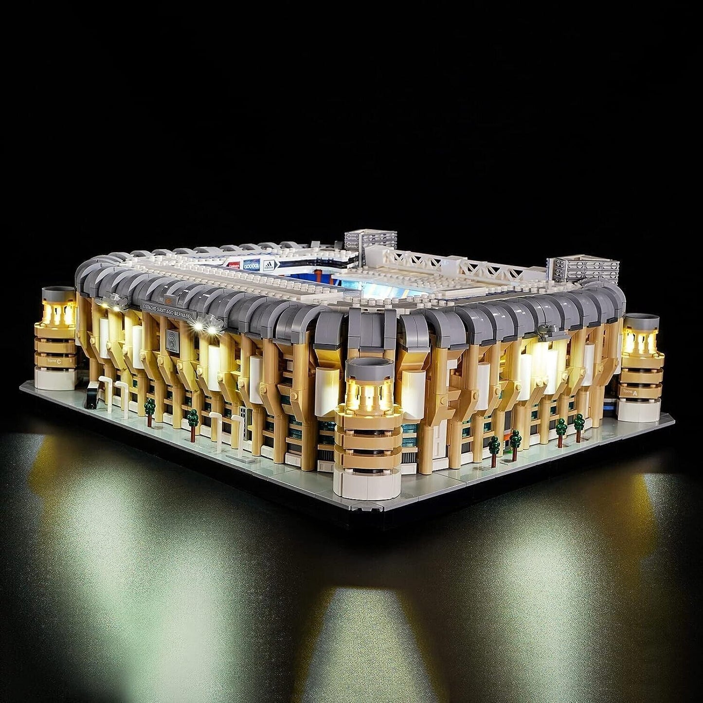 LIGHTAILING Kit di illuminazione a LED per Lego- 10299 Real Madrid – Stadio