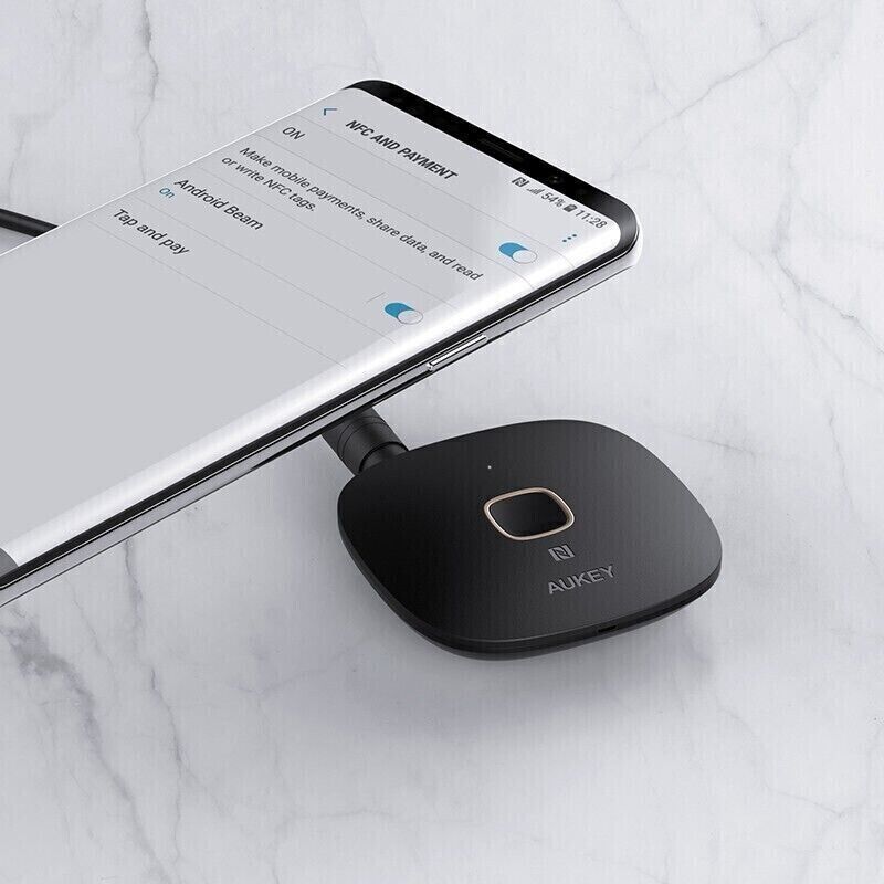Aukey BR-C16 Ricevitore Bluetooth 4.1 con NFC Adattatore Audio Stereo Auto