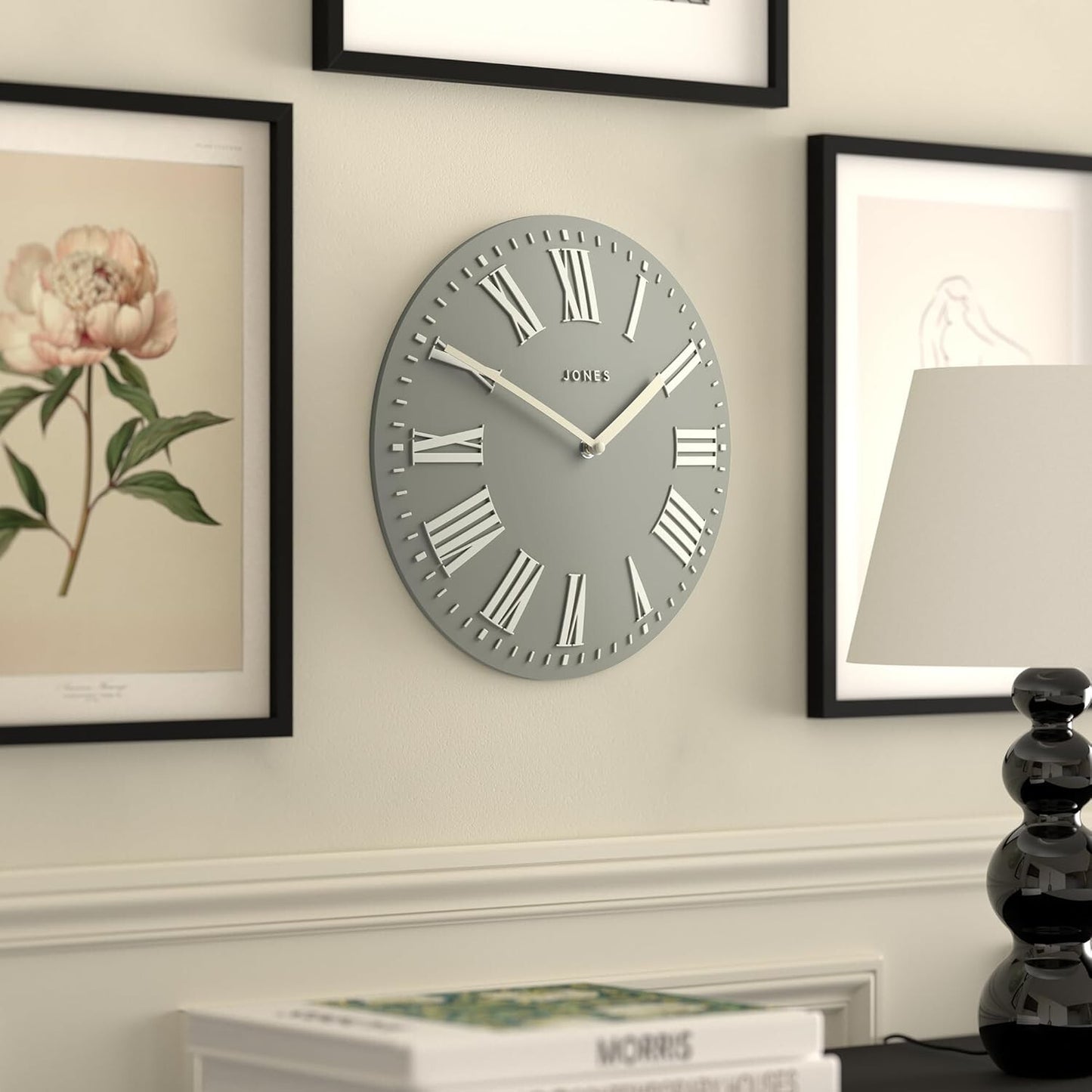 Orologio da parete convesso tradizionale da 12" per interni di alta qualità
