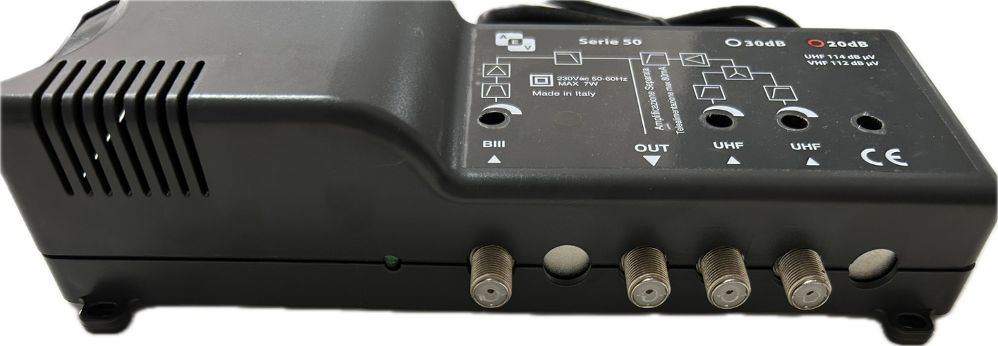 AEV centralina antenna tv autoalimentata 20 db digitale terrestre uhf e vhf