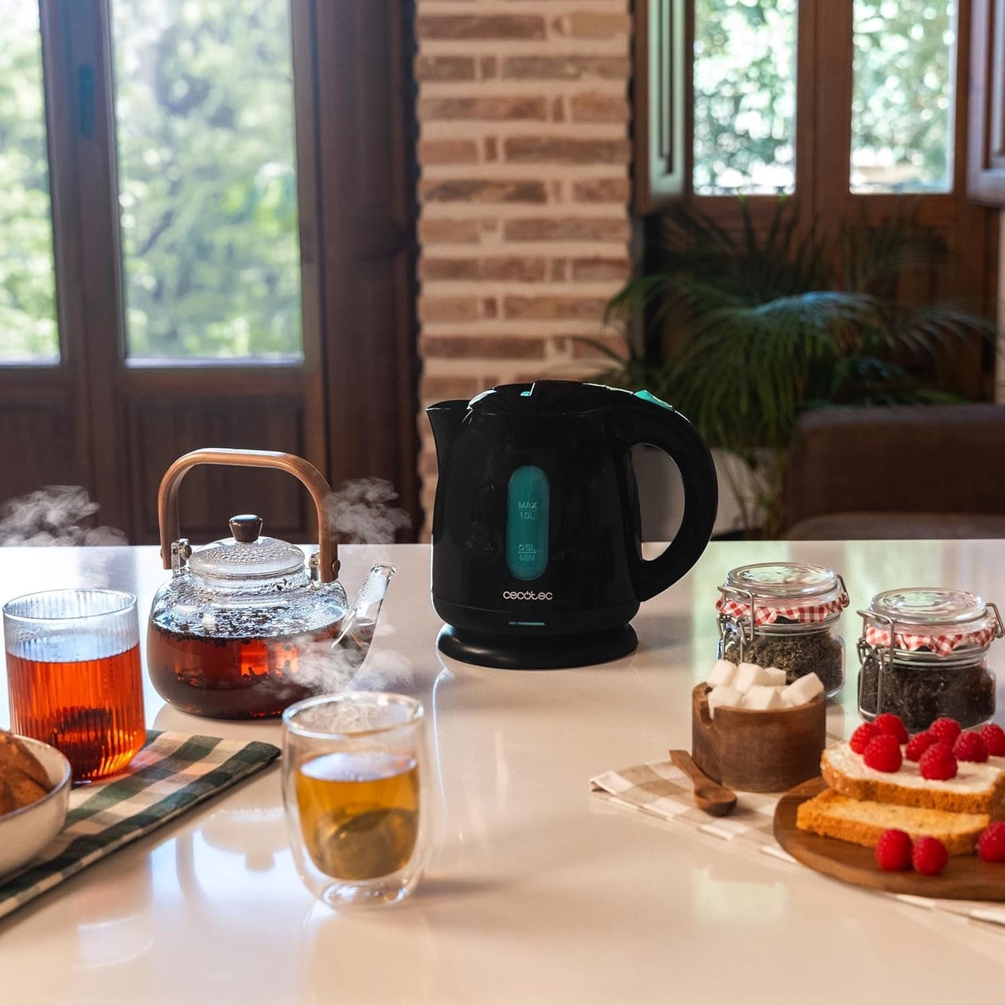 Bollitore elettrico Cecotec Thermosense 140 nero, capacità 1 litro, 2200 W