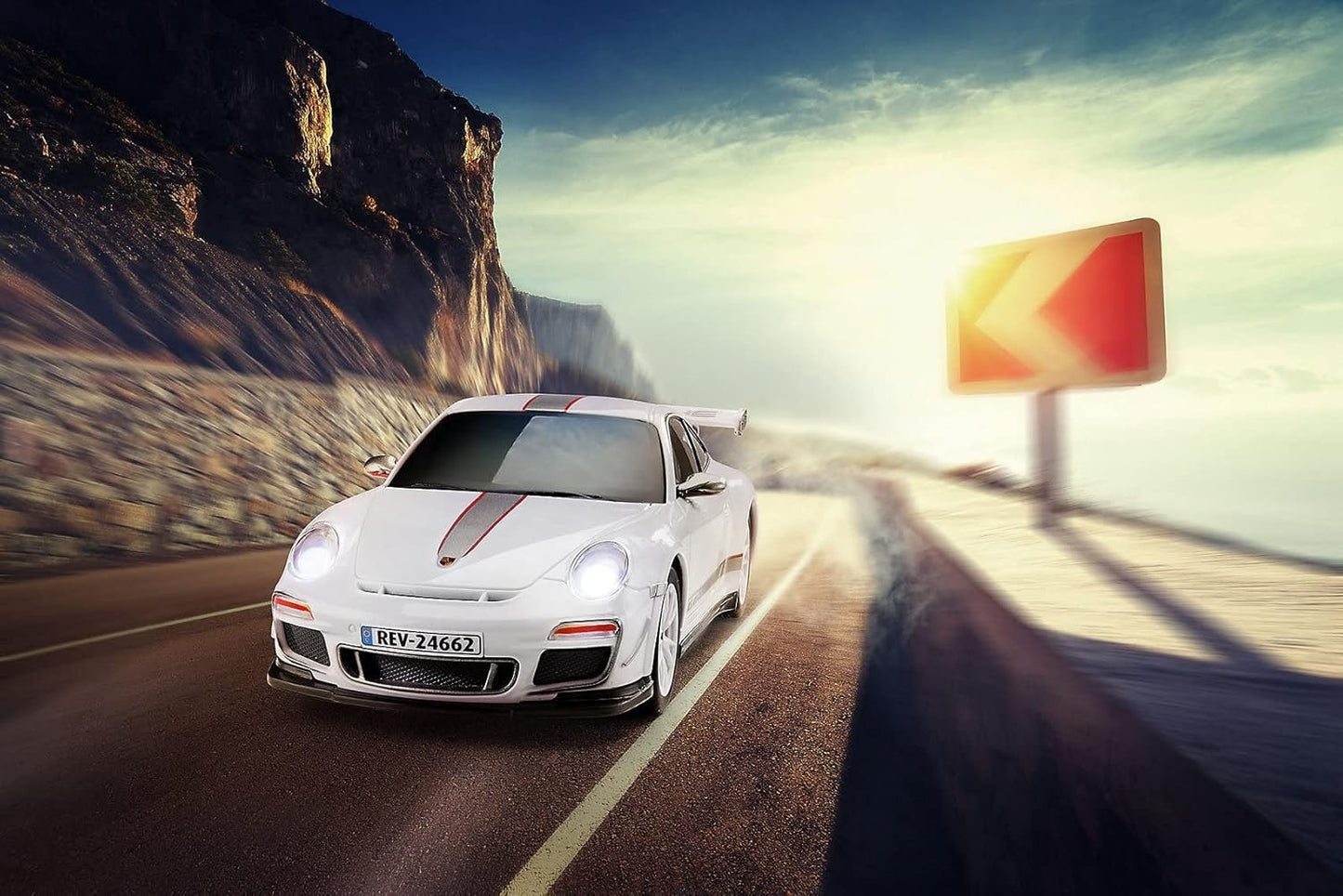 Auto Radiocomandata Scala 1:24 Porsche 911 GT3 RS Revell Control 24662