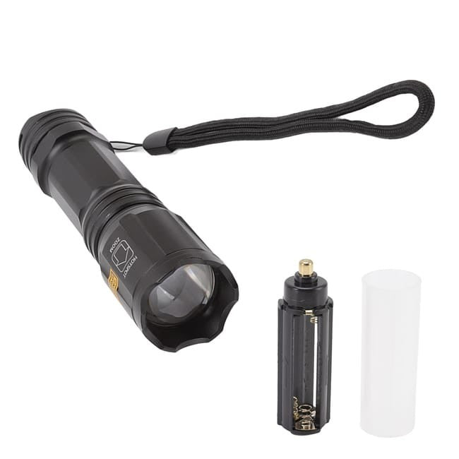 Torcia a LED 4 colori in 1 Torcia zoomabile impermeabile IPX6 per la caccia