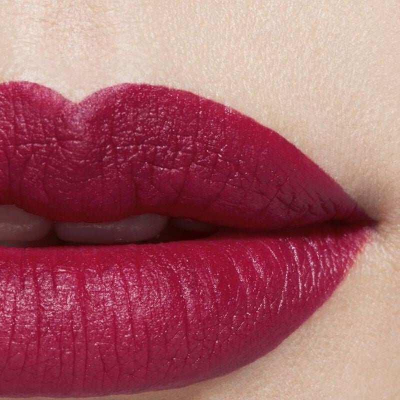 Chanel Rouge Allure Velvet Rossetto - #70 Unique - 3,5 G