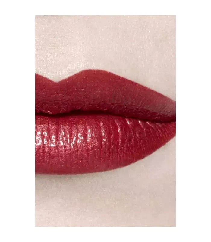 Chanel Rouge Coco Bloom Colore Rossetto Idratante Rimpolpante 140 Alive
