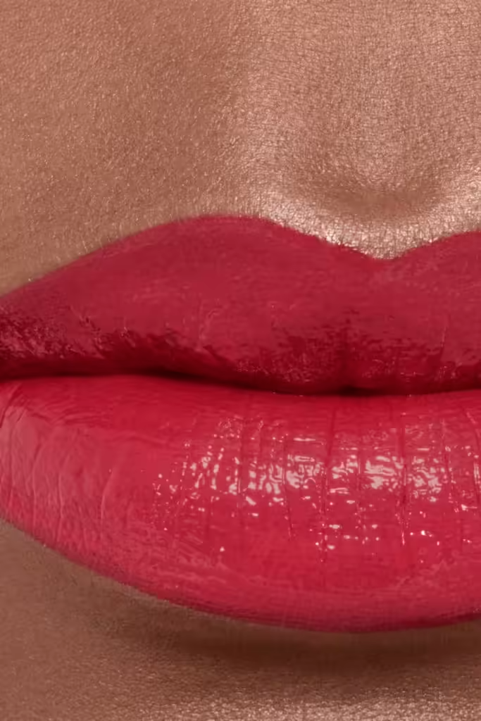 Chanel Rouge Coco Bloom Rossetto Idratante Rimpolpante Intenso Lucido n. 128 Mag