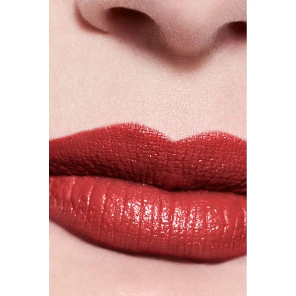 Rossetto CHANEL ROUGE ALLURE L EXTRAIT 827 Rossetto