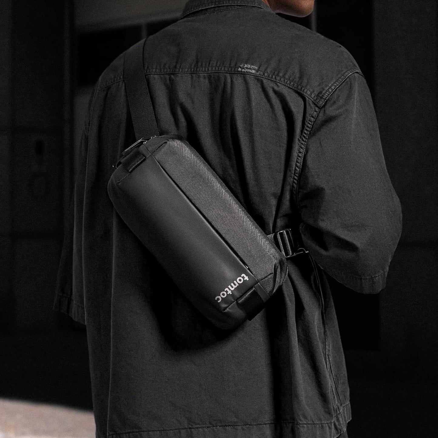 tomtoc Explorer T21 Sling Bag 3L Nera Uomo EDC iPad Mini Switch Antifurto